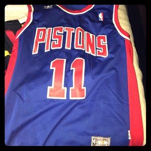 Isaiah Thomas Pistons NBA Jersey